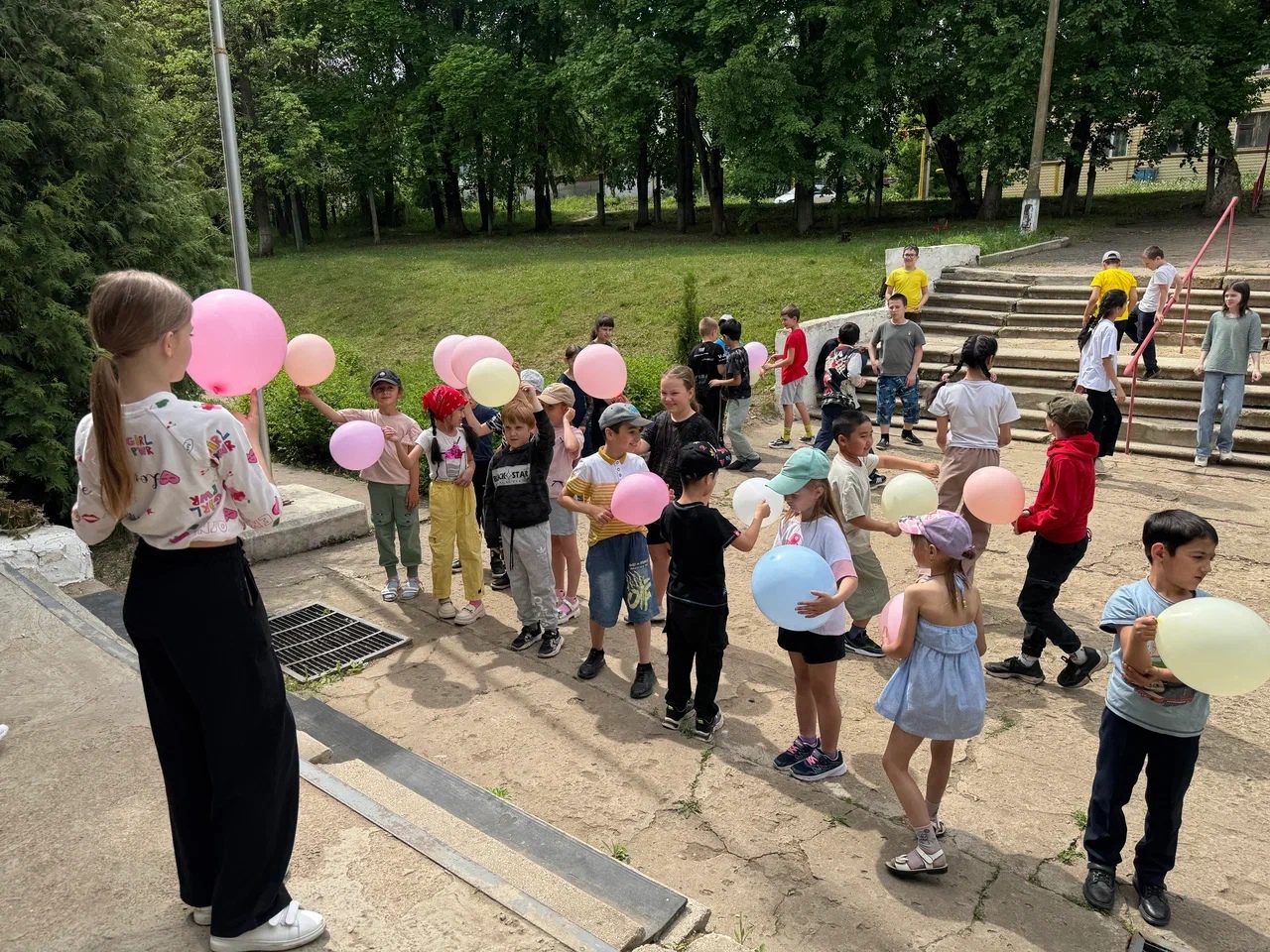 «Лето, солнце, дружба – вот что детям нужно!».